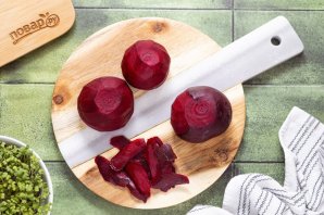 Свёкла в пароварке - фото шаг 4