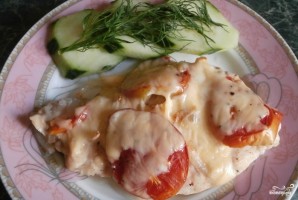 Куриная грудка с помидорами в духовке - фото шаг 4