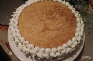 Бисквитный торт с вишнями - фото шаг 11