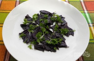 Овощной салат с сырыми шампиньонами - фото шаг 2