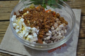 Салат из огурцов с морковкой - фото шаг 4