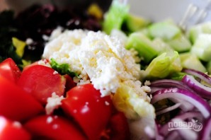 Греческий салат - фото шаг 11
