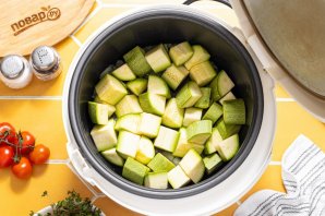 Кабачки в мультиварке - фото шаг 6