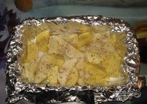 Куриная голень с картошкой в духовке - фото шаг 2