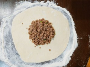 Пирог "Подсолнух" с мясом - фото шаг 7