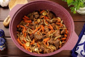 Рассыпчатый плов с говядиной