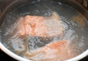 Рыбный суп с морепродуктами - фото шаг 2