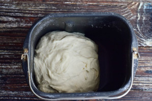 Пампушки с чесноком в хлебопечке - фото шаг 9