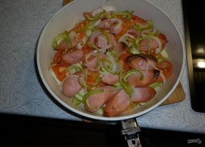 Запеканка с овощами и сосисками - фото шаг 2
