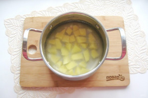 Томатный суп с клецками - фото шаг 2