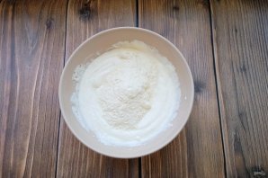 Нежная творожная запеканка с йогуртом - фото шаг 4