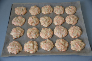 Морковное печенье с изюмом - фото шаг 8