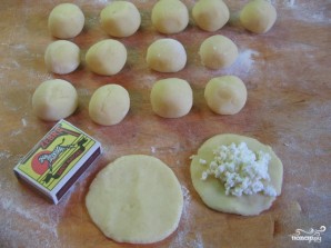Картофельные кнели с сыром - фото шаг 4