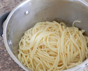 Спагетти в тыквенном соусе с беконом - фото шаг 3
