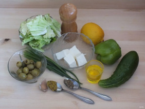 Зелёный греческий салат - фото шаг 1