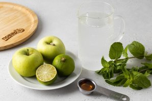 Лимонад с зеленым яблоком и лаймом - фото шаг 1