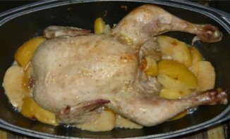 Курица в утятнице в духовке - фото шаг 4