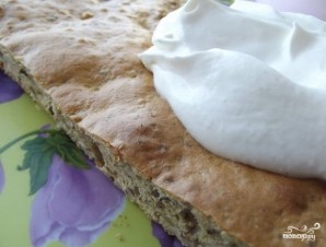 Бисквитный торт с грецкими орехами - фото шаг 3
