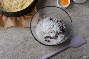 Открытый пирог с брусникой - фото шаг 9