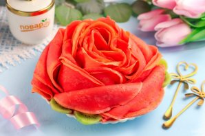 Блинный торт "Роза" - фото шаг 13