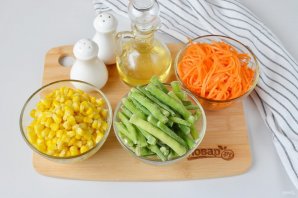 Вкусный салат с корейской морковкой - фото шаг 1