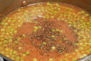 Томатный суп с говядиной и горошком - фото шаг 11