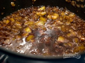 Бефстроганов с картофелем в духовке - фото шаг 3