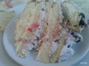 Большой бисквитный торт с безе - фото шаг 15