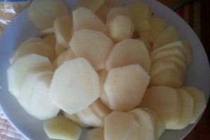 Кабачки, запеченные с картошкой - фото шаг 1