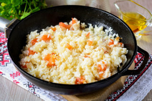 Рассыпчатый рис в сковороде - фото шаг 6
