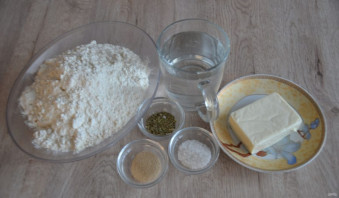Хлеб с плавленым сыром - фото шаг 1