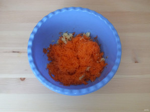 Кекс морковный в мультиварке - фото шаг 2