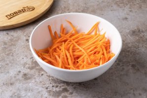 Салат из моркови как в столовой - фото шаг 2