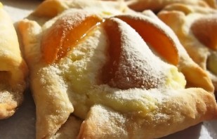 Творожное тесто с абрикосами - фото шаг 9