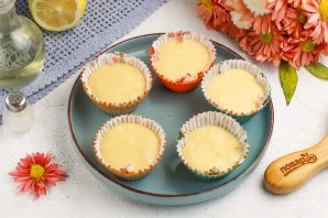 Кексы в духовке - фото шаг 6