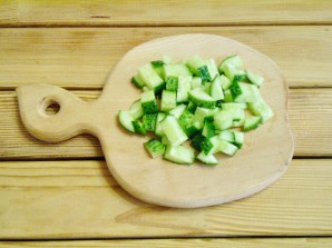 Салат из зелени и овощей - фото шаг 3