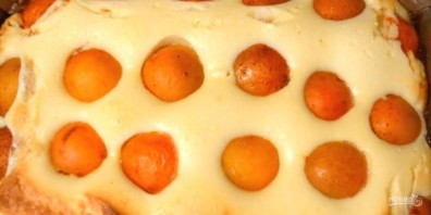 Пирог с творогом и абрикосами - фото шаг 6