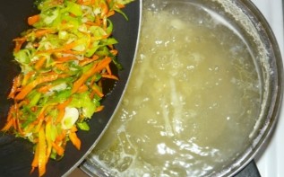 Куриный суп с омлетом - фото шаг 7