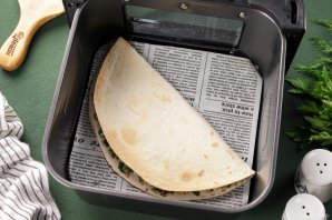 Тортилья в аэрогриле - фото шаг 9