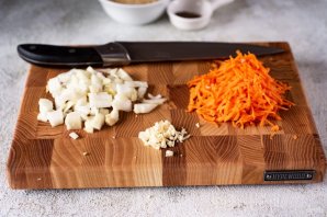 Рис с мясом в горшочках - фото шаг 2