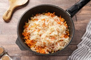 Кислые щи из квашеной капусты - фото шаг 5