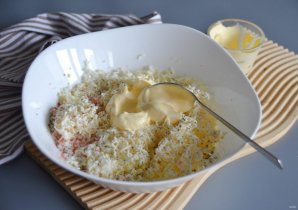 Закуска "Рафаэлло" - фото шаг 7