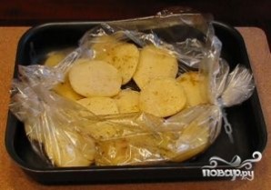 Картофель в рукаве для запекания - фото шаг 7