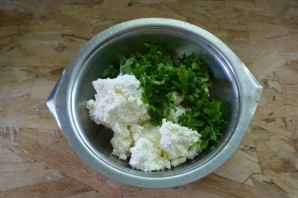Хычины с сыром и зеленью - фото шаг 4
