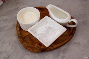 Глазурь из сухого молока и сахарной пудры - фото шаг 1