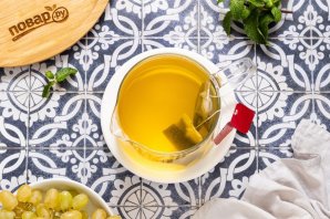 Виноград в чайном желе - фото шаг 2