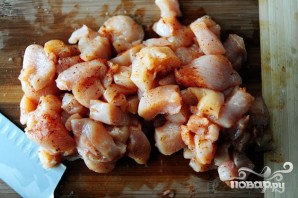 Феттучини с курицей, помидорами и болгарским перцем - фото шаг 1