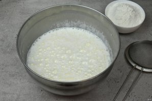 Заварные блинчики на йогурте - фото шаг 4