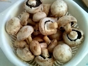 Картофель с грибами на сковороде - фото шаг 2