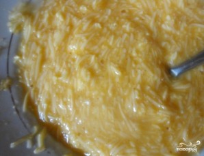 Мясной рулет в сырной оболочке - фото шаг 2